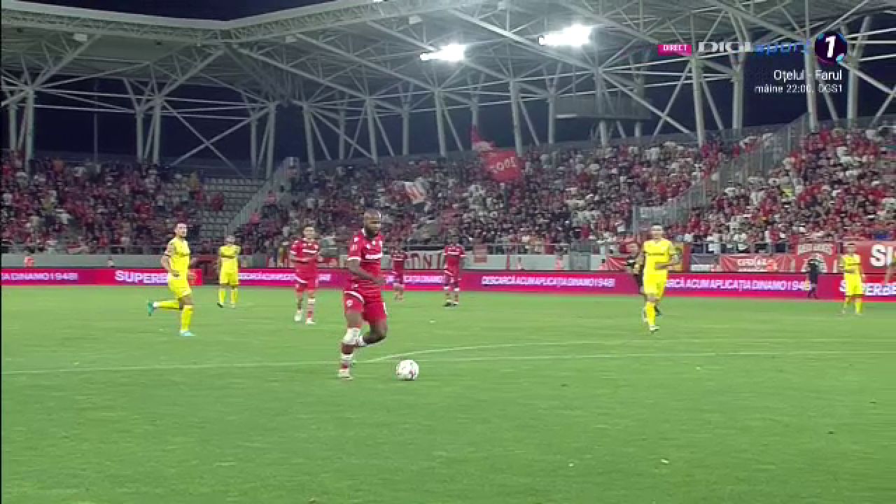 A rupt plasa! Gol superb marcat de Hakim Abdallah în Dinamo - Petrolul_11