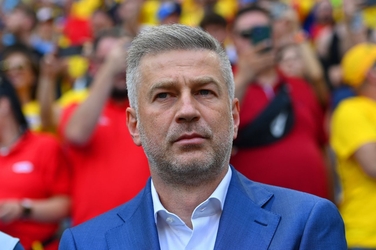 Ce decizie a luat echipa de club interesată de Edward Iordănescu! _1