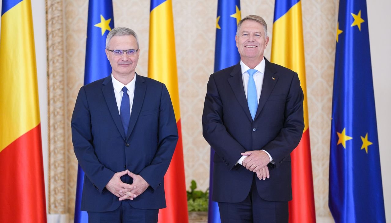 Ambasadorul Franței în România: 