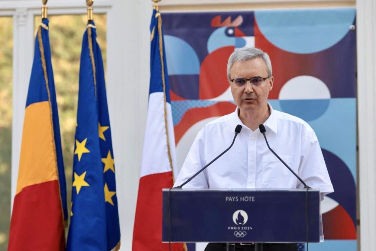 Ambasadorul Franței în România: 