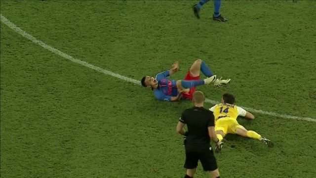 Cât ghinion! Cum s-a accidentat Adrian Șut în meciul cu Maccabi Tel Aviv_12