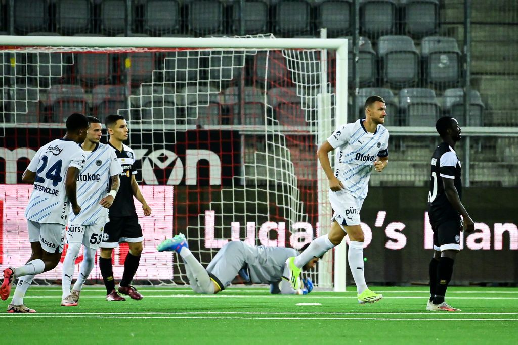 ”Thriller” la debutul lui Jose Mourinho! Fenerbahce a încasat trei goluri_3