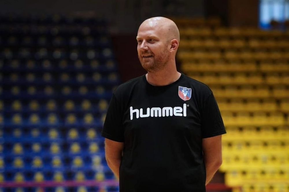 Atenție, CSM București! Antrenorul care a câștigat Liga alături de 
