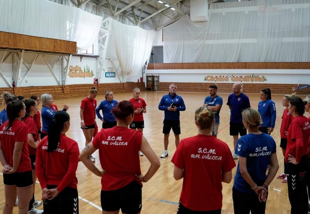 Atenție, CSM București! Antrenorul care a câștigat Liga alături de 
