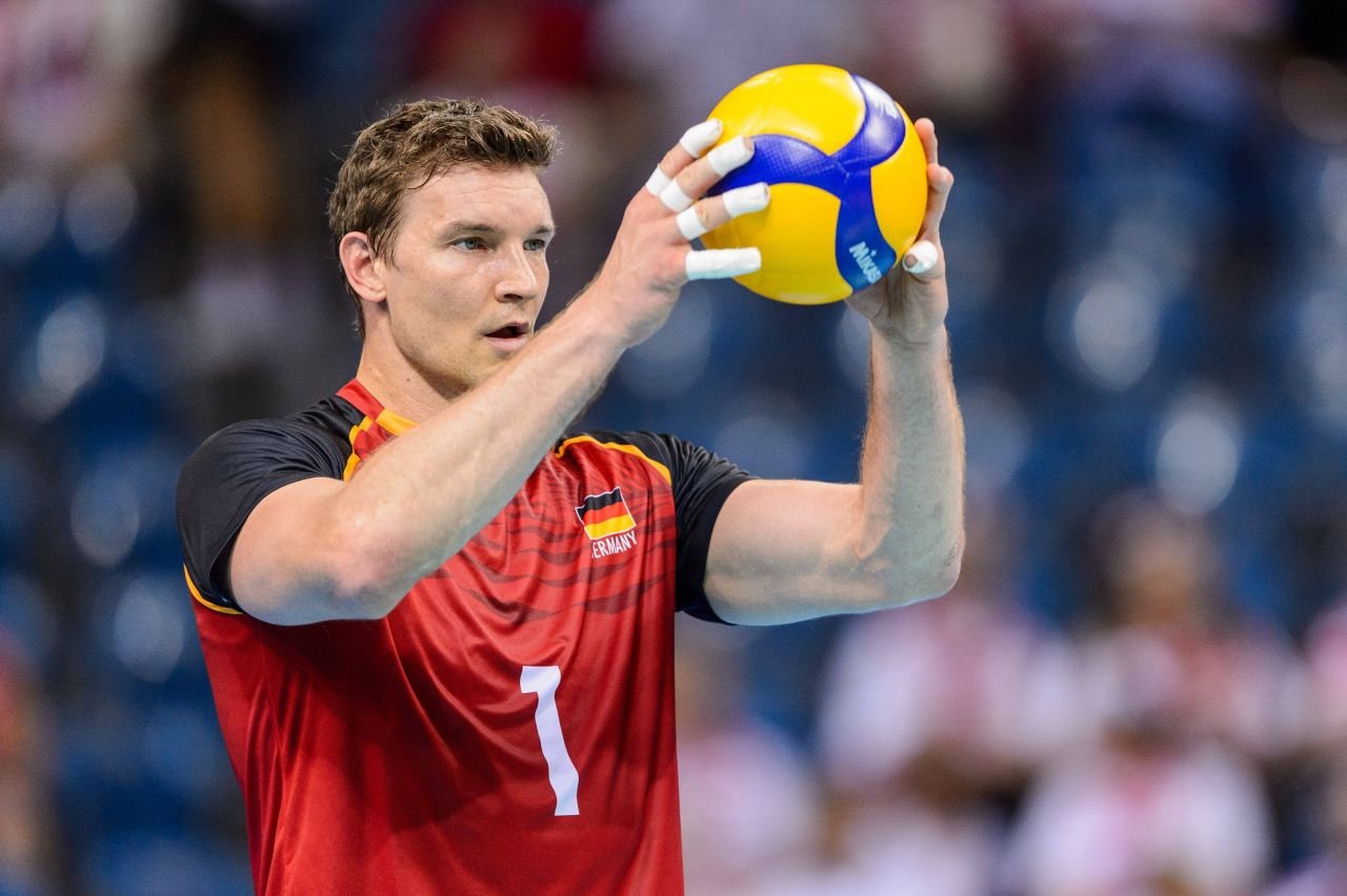 Super-transfer la Dinamo! Extremă din naționala Germaniei care va participa la Jocurile Olimpice de la Paris_3