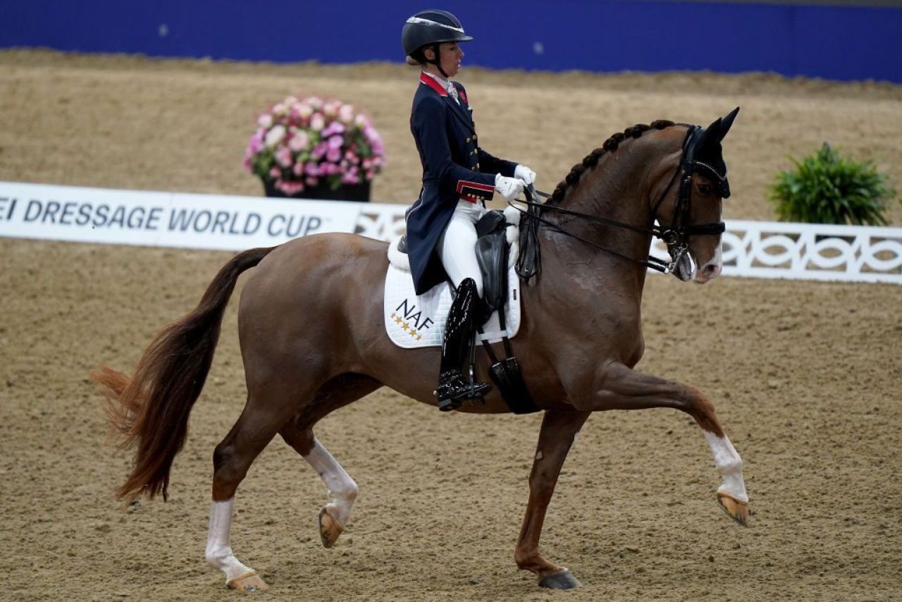 Imagini revoltătoare! Campioană olimpică s-a retras de la JO după ce a fost acuzată de cruzime față de animale_3
