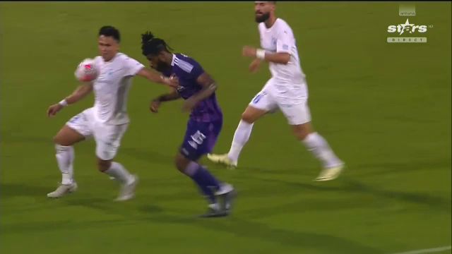 Gafă impardonabilă comisă de Maldonado! Și-a lăsat echipa în zece, apoi și-a făcut praf jambierele_8