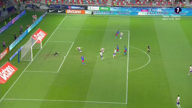 Ratarea sezonului?! David Miculescu a zguduit bara din câțiva metri în FCSB - Oțelul_8