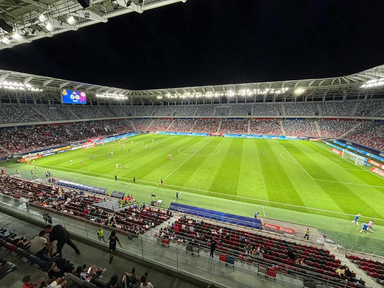 Câți spectatori au asistat la meciul dintre FCSB și Oțelul Galați_7