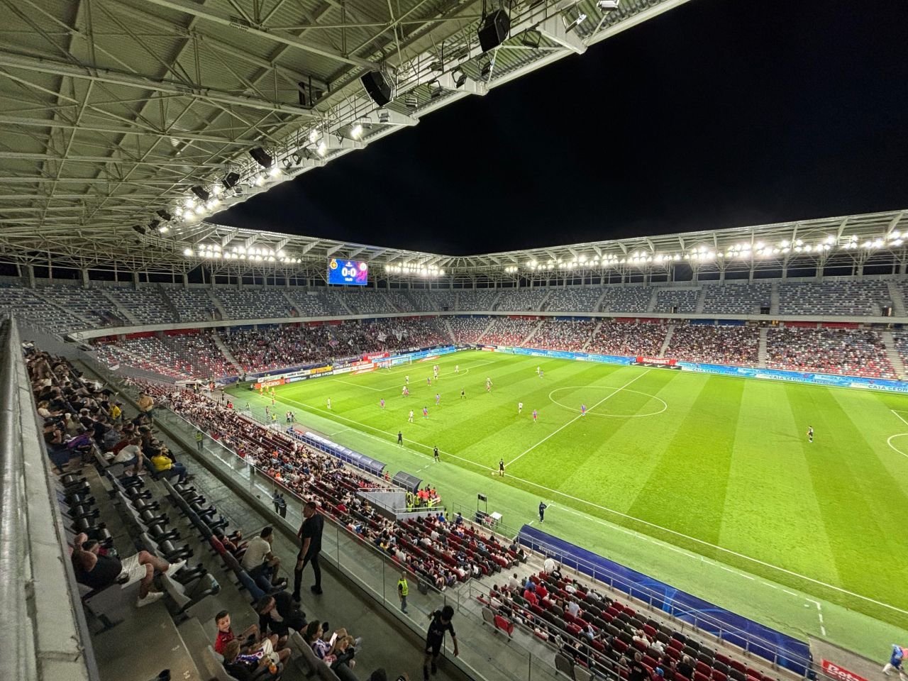Câți spectatori au asistat la meciul dintre FCSB și Oțelul Galați_10