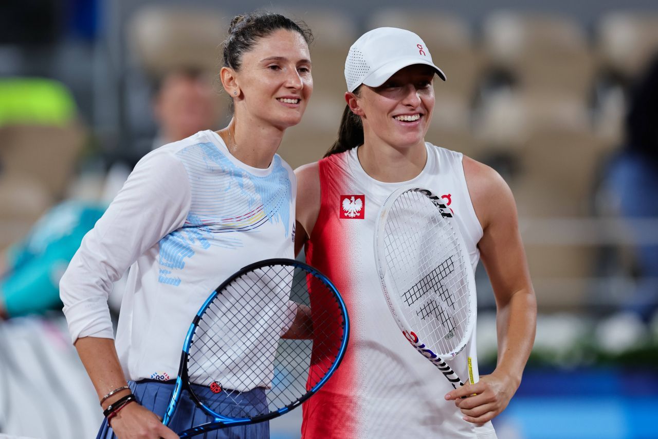 Irina Begu, prestație solidă în fața liderului mondial în primul tur de la JO. Cum s-a terminat meciul cu Iga Swiatek, marea favorită la aurul olimpic_1