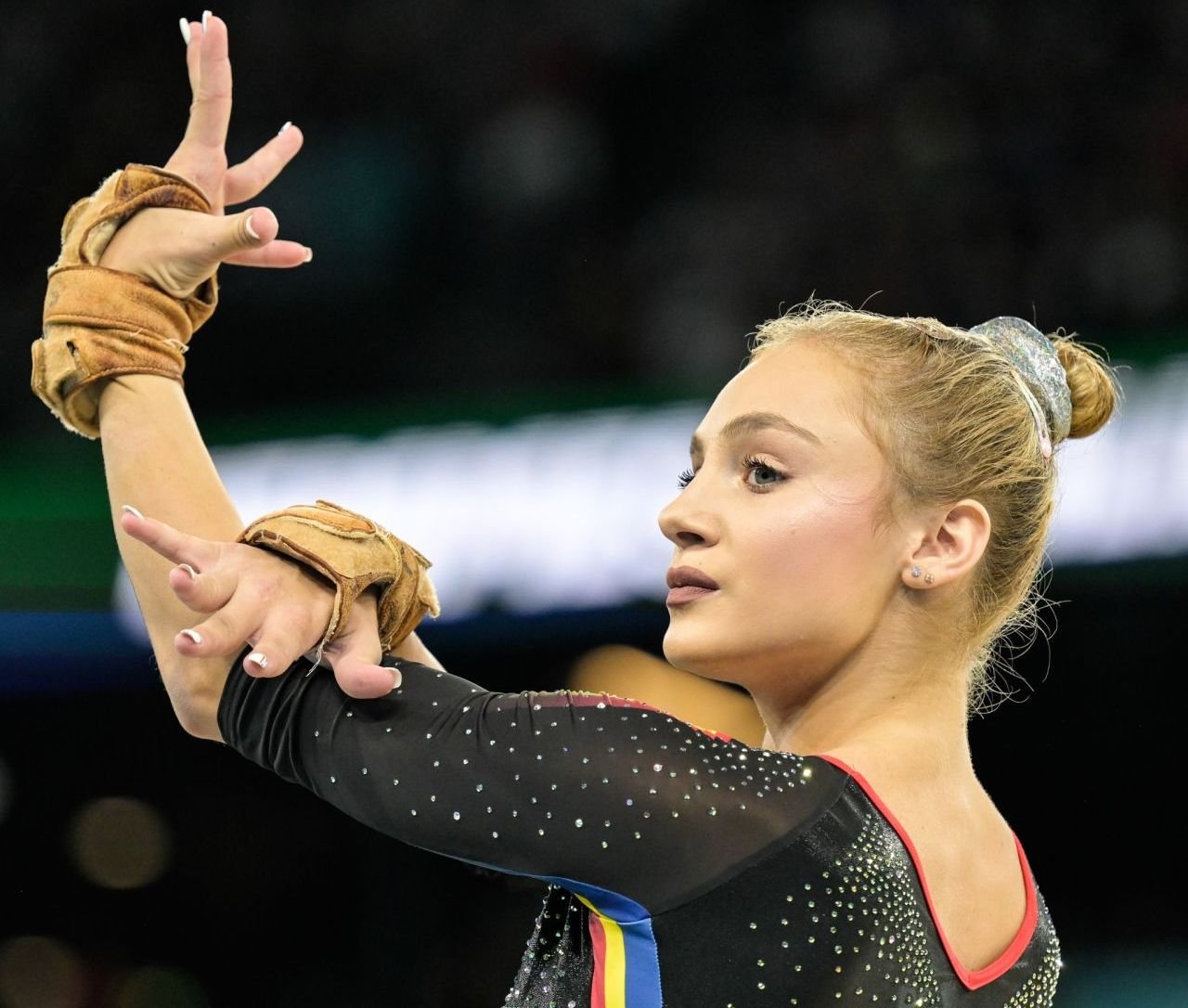 Sabrina Voinea &rdquo;The Sensation&rdquo;! Gimnasta noastră are cele mai mari note la b&acirc;rnă și la sol &icirc;n concursul de la Jocurile Olimpice de la Paris