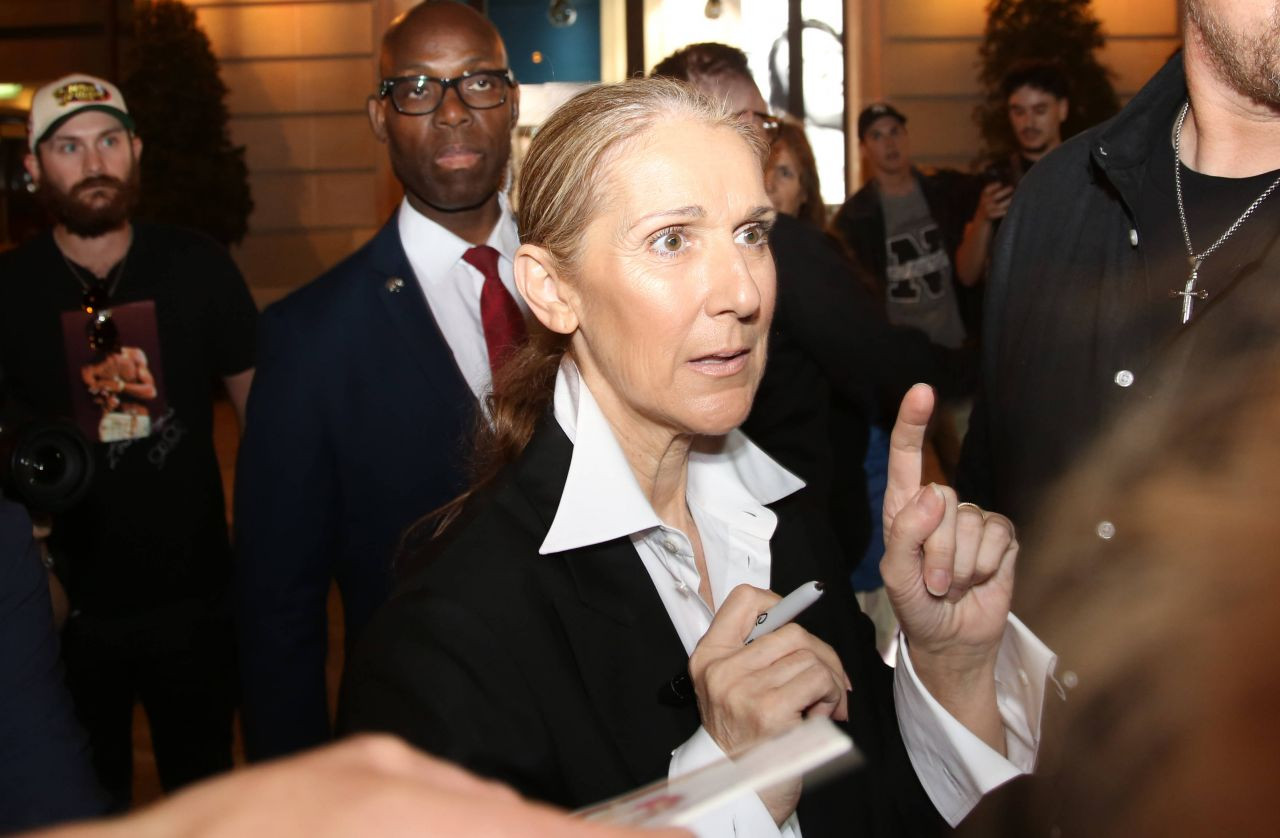 Celine Dion a cântat live la ceremonia de deschidere a Jocurilor Olimpice: 