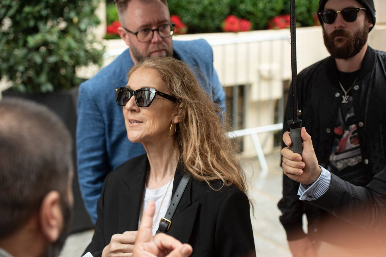 Celine Dion a cântat live la ceremonia de deschidere a Jocurilor Olimpice: 