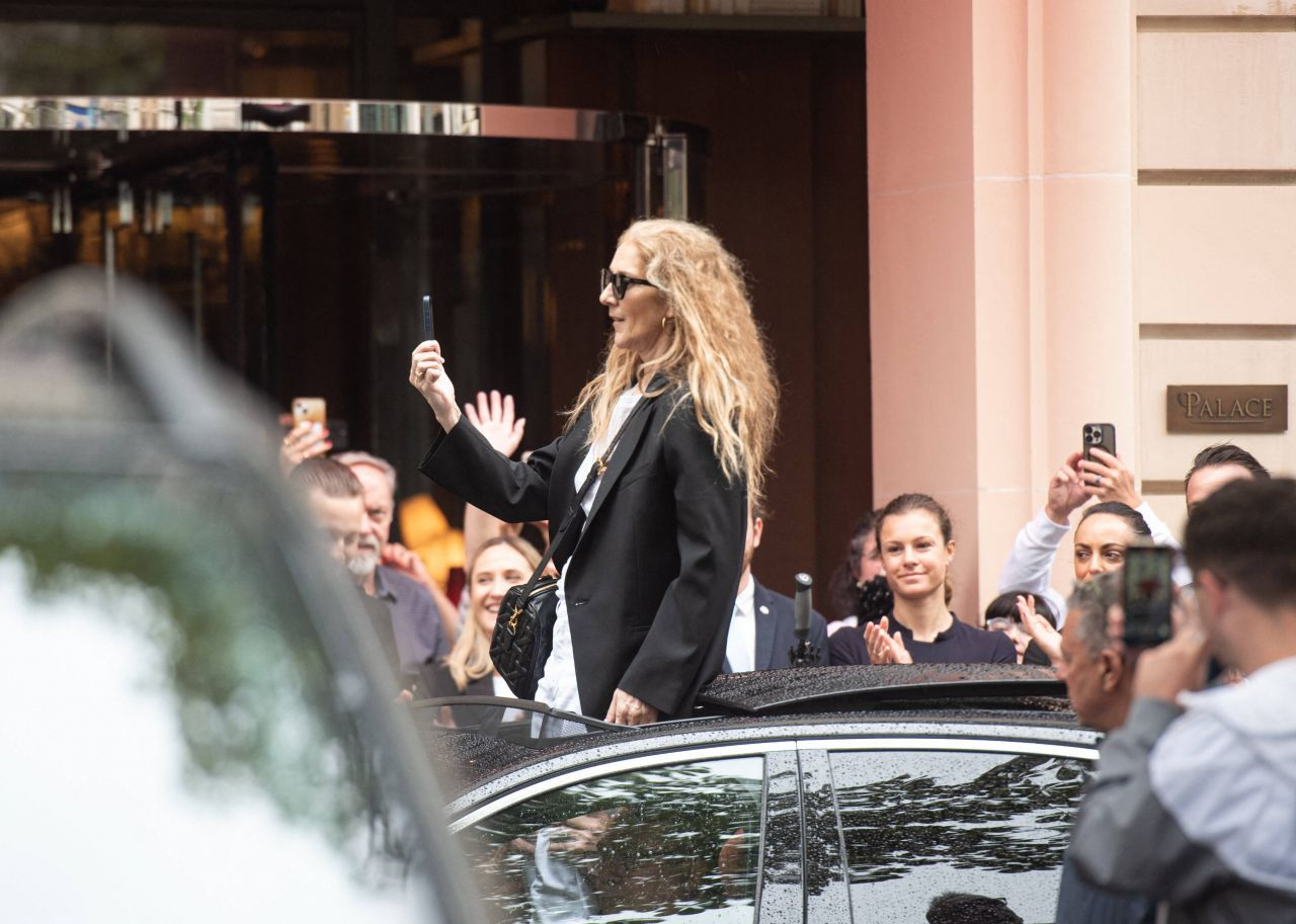 Celine Dion a cântat live la ceremonia de deschidere a Jocurilor Olimpice: 