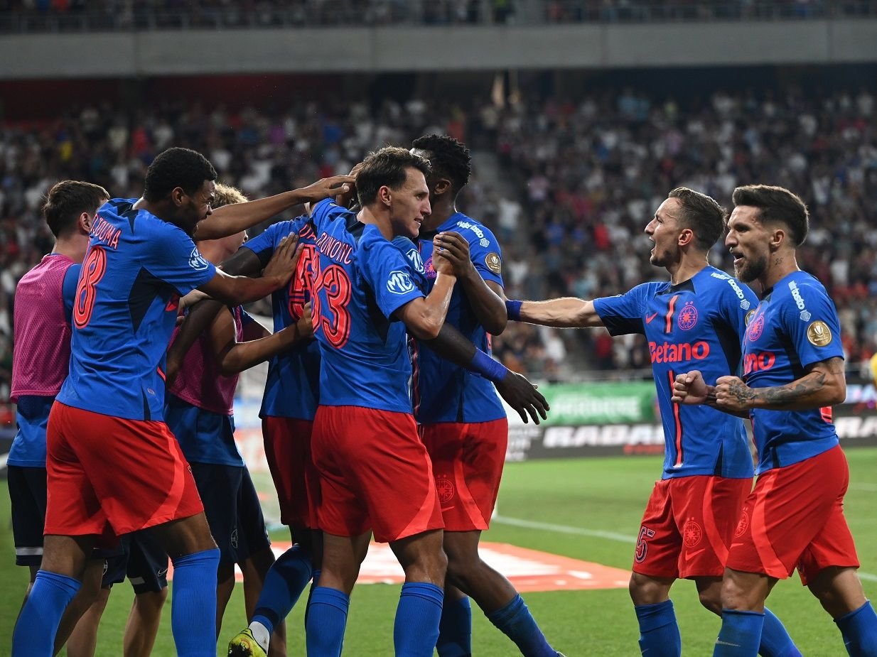 Două vești excelente pentru FCSB &icirc;naintea returului cu Maccabi Tel Aviv din Liga Campionilor