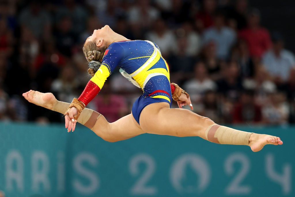 Reacția Elisabetei Lipă după ce România a încheiat pe locul 7 în finala pe echipe de la gimnastică_7
