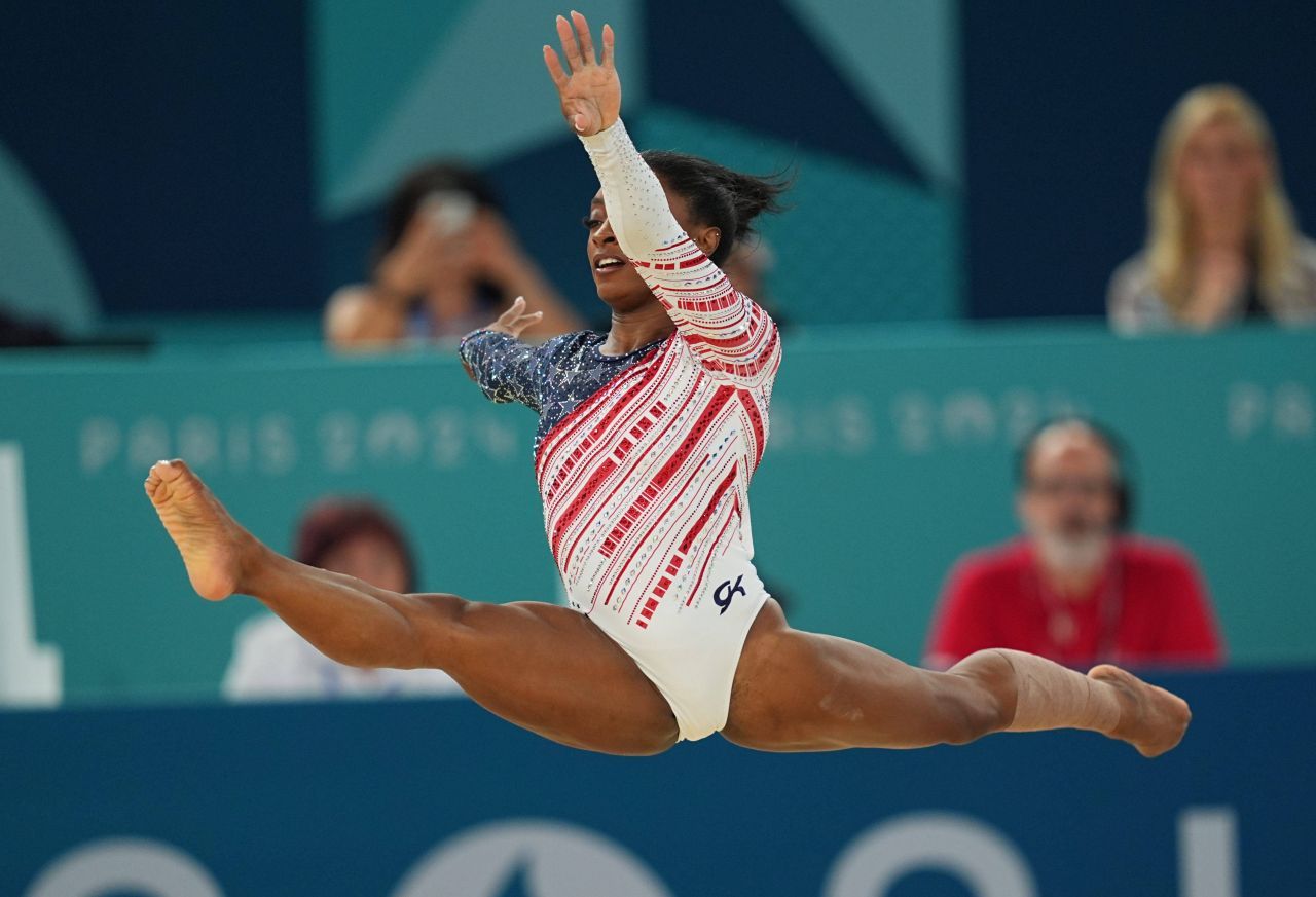 'OK, cam așa stă treaba!' Deja campioană olimpică, Simone Biles s-a enervat la Paris. Și numai ea, ci și o colegă_2
