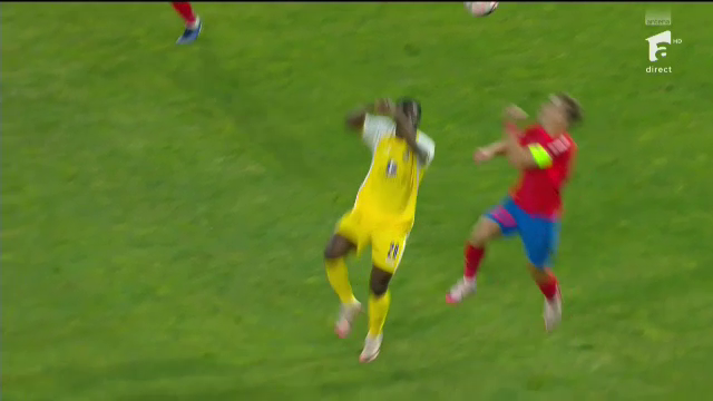 Horror! Darius Olaru, plin de sânge în Maccabi Tel Aviv - FCSB după un contact dur cu un adversar_4