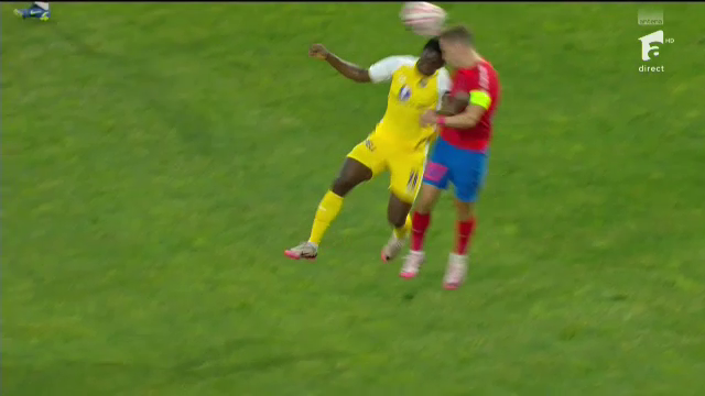 Horror! Darius Olaru, plin de sânge în Maccabi Tel Aviv - FCSB după un contact dur cu un adversar_5