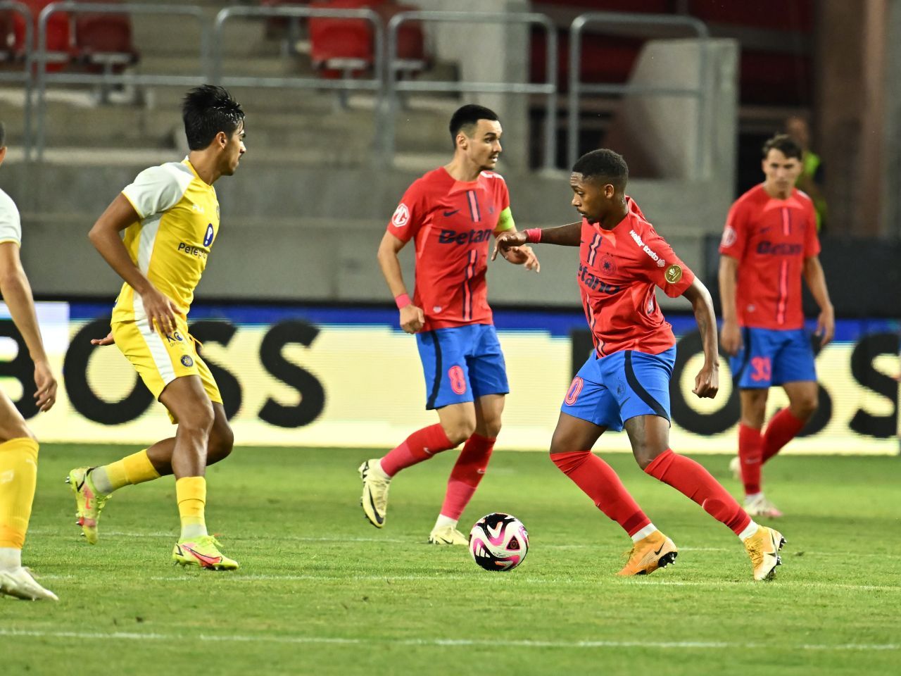 Are FCSB echipă de Champions League? În momentul ăsta, nu_3
