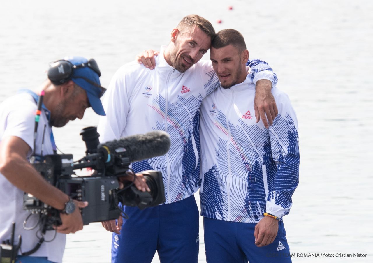 Ce nu s-a văzut la TV! Cum au sărbătorit Andrei Cornea şi Marian Enache medalia de aur cucerită la Jocurile Olimpice_2