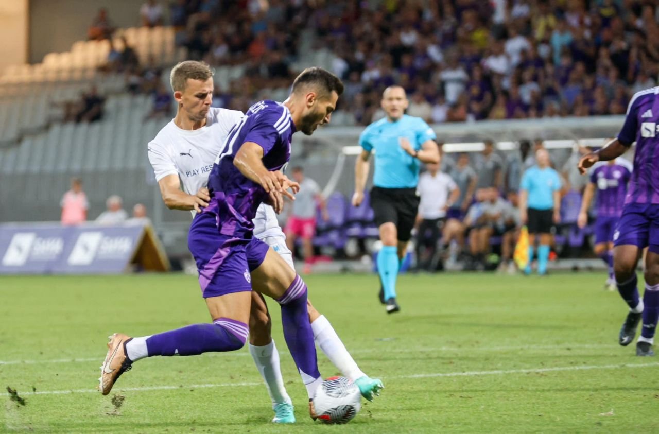 Universitatea Craiova - NK Maribor 3-2, în turul 2 preliminar din Conference League. Oltenii, eliminați din Europa_11