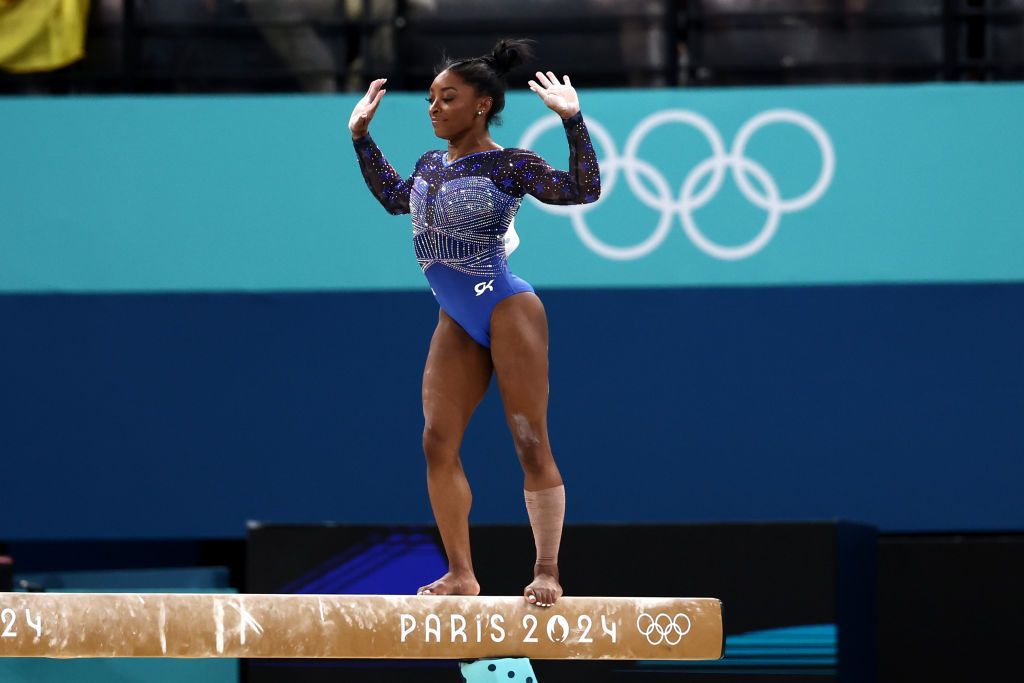 Regina gimnasticii! Performanță istorică pentru Simone Biles la Jocurile Olimpice de la Paris_10