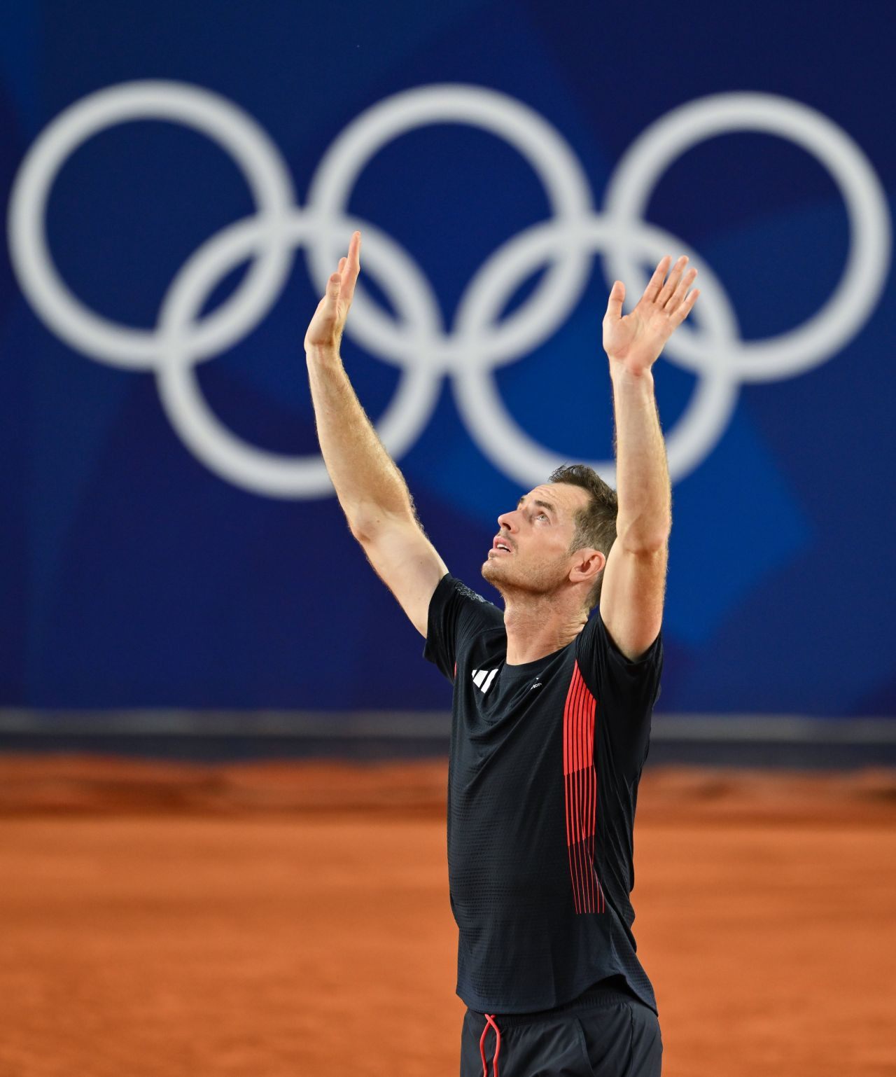 Emoționant! Andy Murray a izbucnit &icirc;n lacrimi, după ce și-a &icirc;ncheiat cariera la Paris&nbsp;