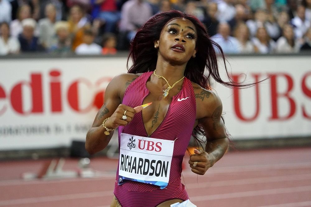 Sha'Carri Richardson, marea favorită azi la aurul olimpic de la 100 m, este o apariție! Piercing-uri și tatuaje peste tot + o suspendare pentru canabis_29
