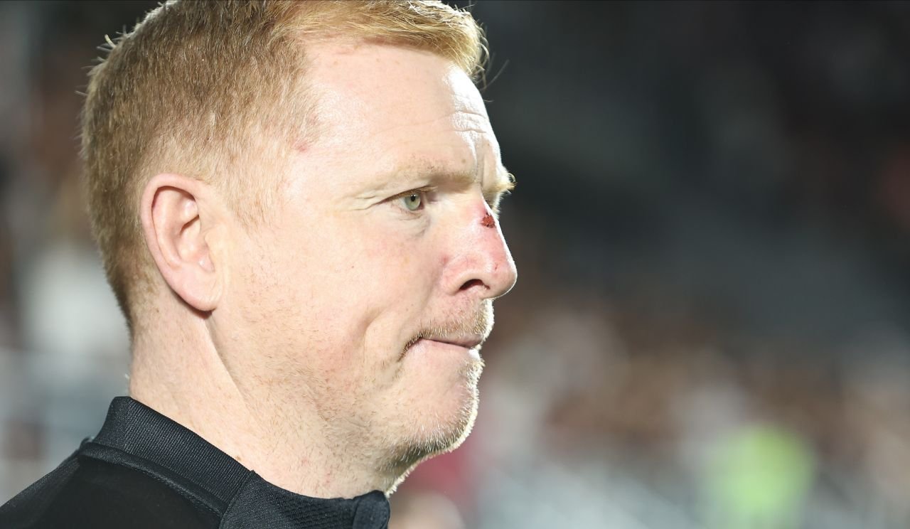 Neil Lennon a plecat de urgență &icirc;n Irlanda: Mama sa a suferit al doilea atac de cord