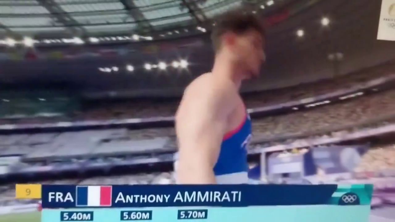 Fix în punctul sensibil? Momentul a explodat pe social media: un francez de la săritura cu prăjina a avut cel mai mare