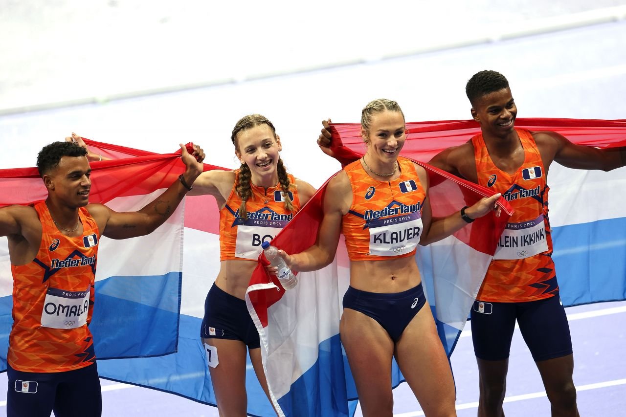 Femke Bol este de pe altă planetă! Finiș pur și simplu EXTRATERESTRU al atletei olandeze pentru titlul olimpic la ștafeta mixtă 4x400 m_2