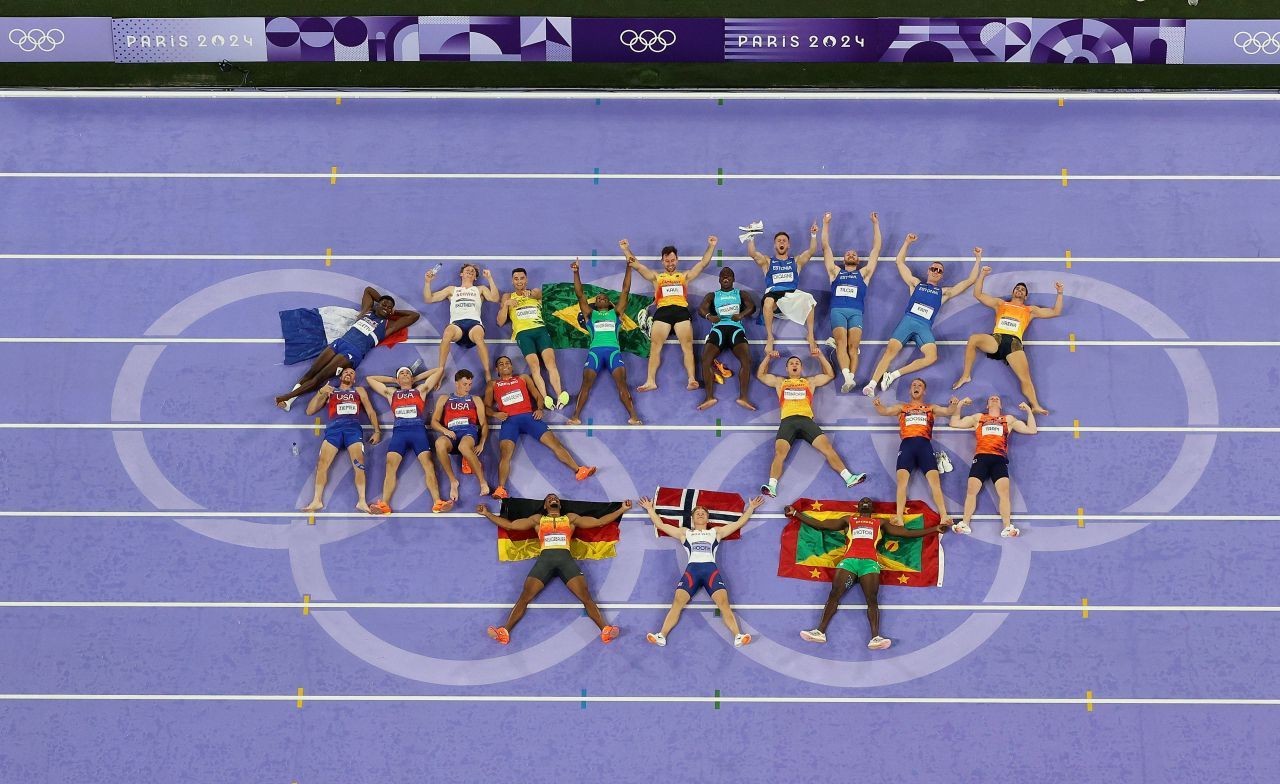El este atletul complet! Cine a devenit campion olimpic la decatlon după abandonul marelui favorit Damian Warner_1