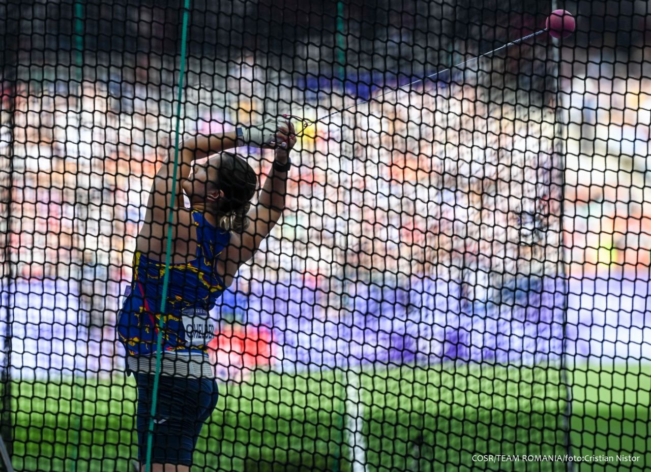 Prima reacție a Biancăi Ghelber după calificarea în finala olimpică de la aruncarea ciocanului! Promisiunea făcută pentru ultimul act_3