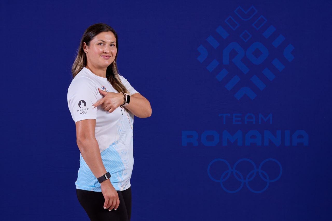Prima reacție a Biancăi Ghelber după calificarea în finala olimpică de la aruncarea ciocanului! Promisiunea făcută pentru ultimul act_8