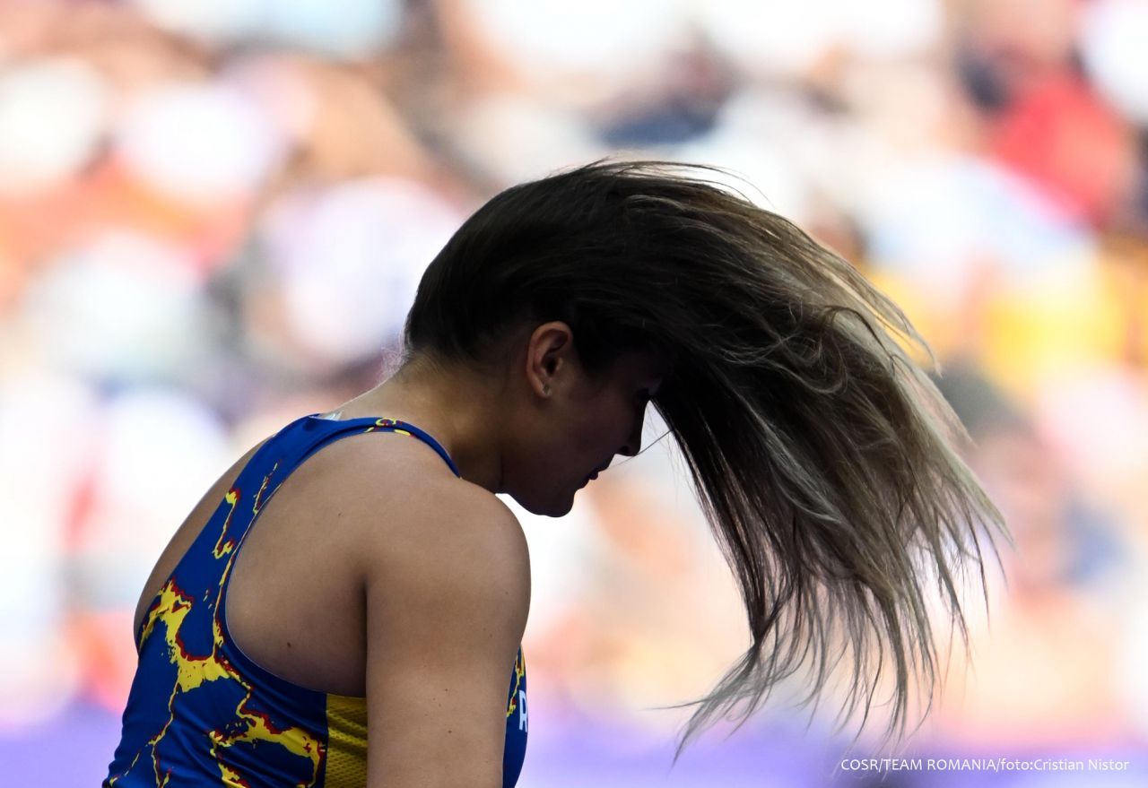 Prima reacție a Biancăi Ghelber după calificarea în finala olimpică de la aruncarea ciocanului! Promisiunea făcută pentru ultimul act_1