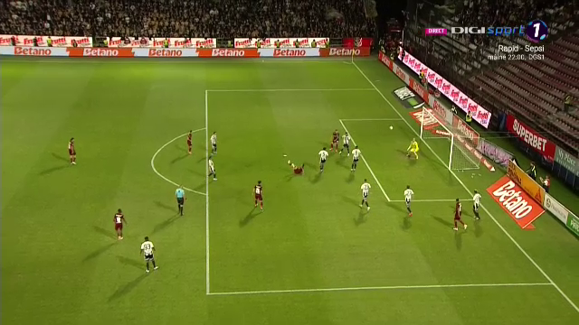 Superb! Păun a înscris din ”foarfecă” în CFR - ”U” Cluj_7