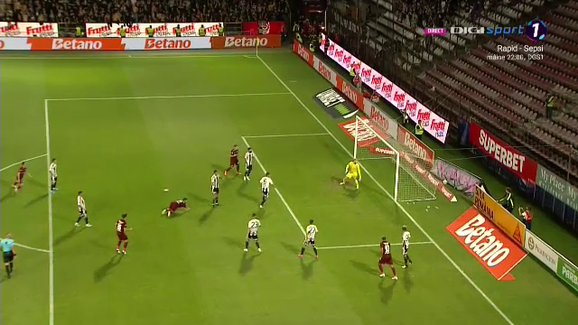 Superb! Păun a înscris din ”foarfecă” în CFR - ”U” Cluj_9