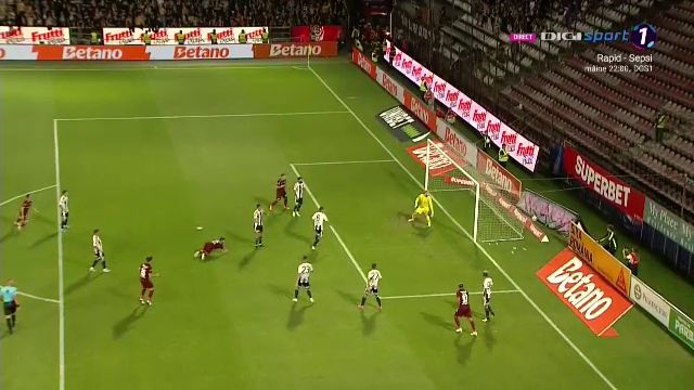 Superb! Păun a înscris din ”foarfecă” în CFR - ”U” Cluj_9