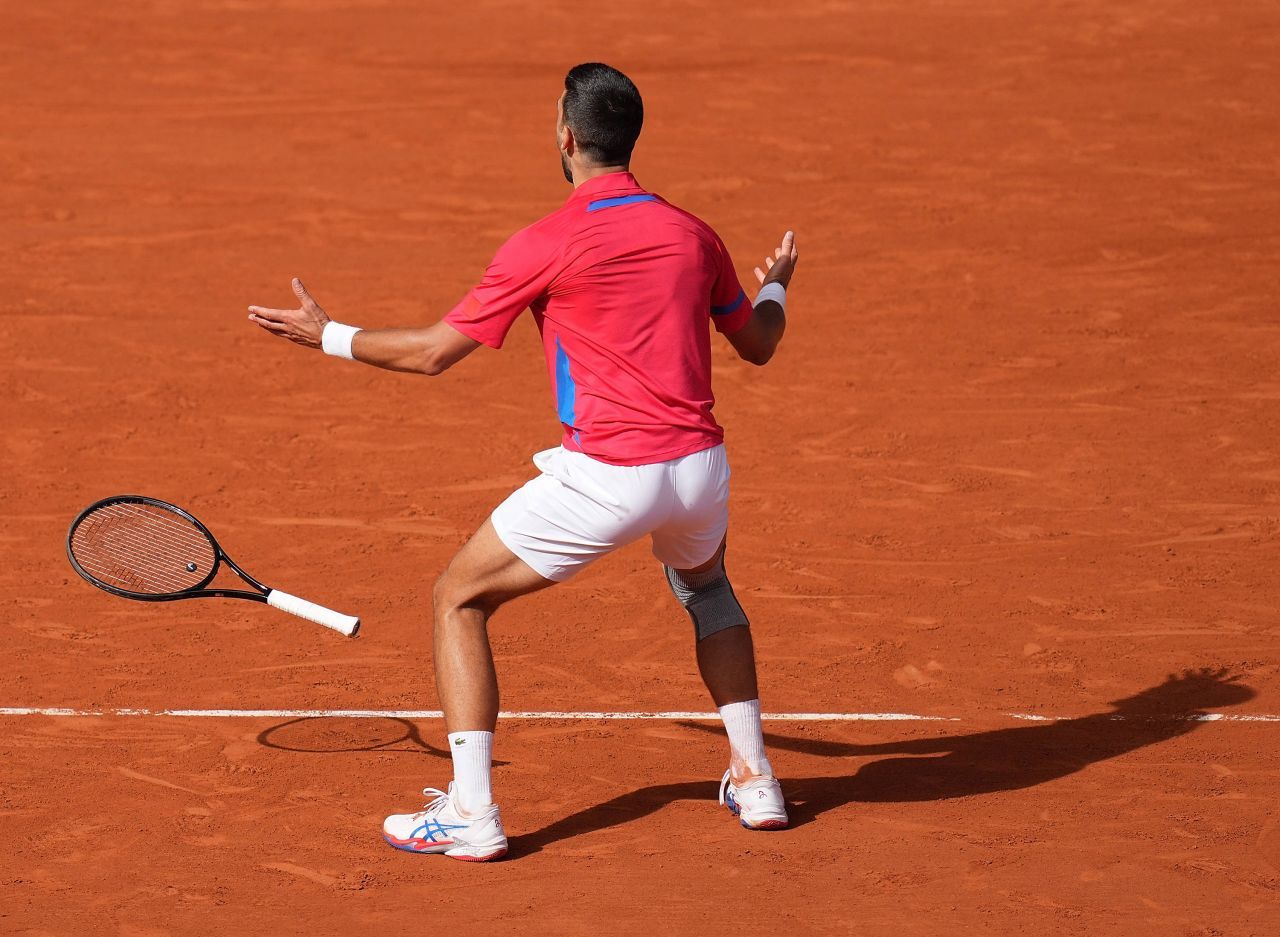„A terminat tenisul!” Darren Cahill l-a numit pe Djokovic „cel mai bun din istorie” după succesul suprem (olimpic) al sârbului_5