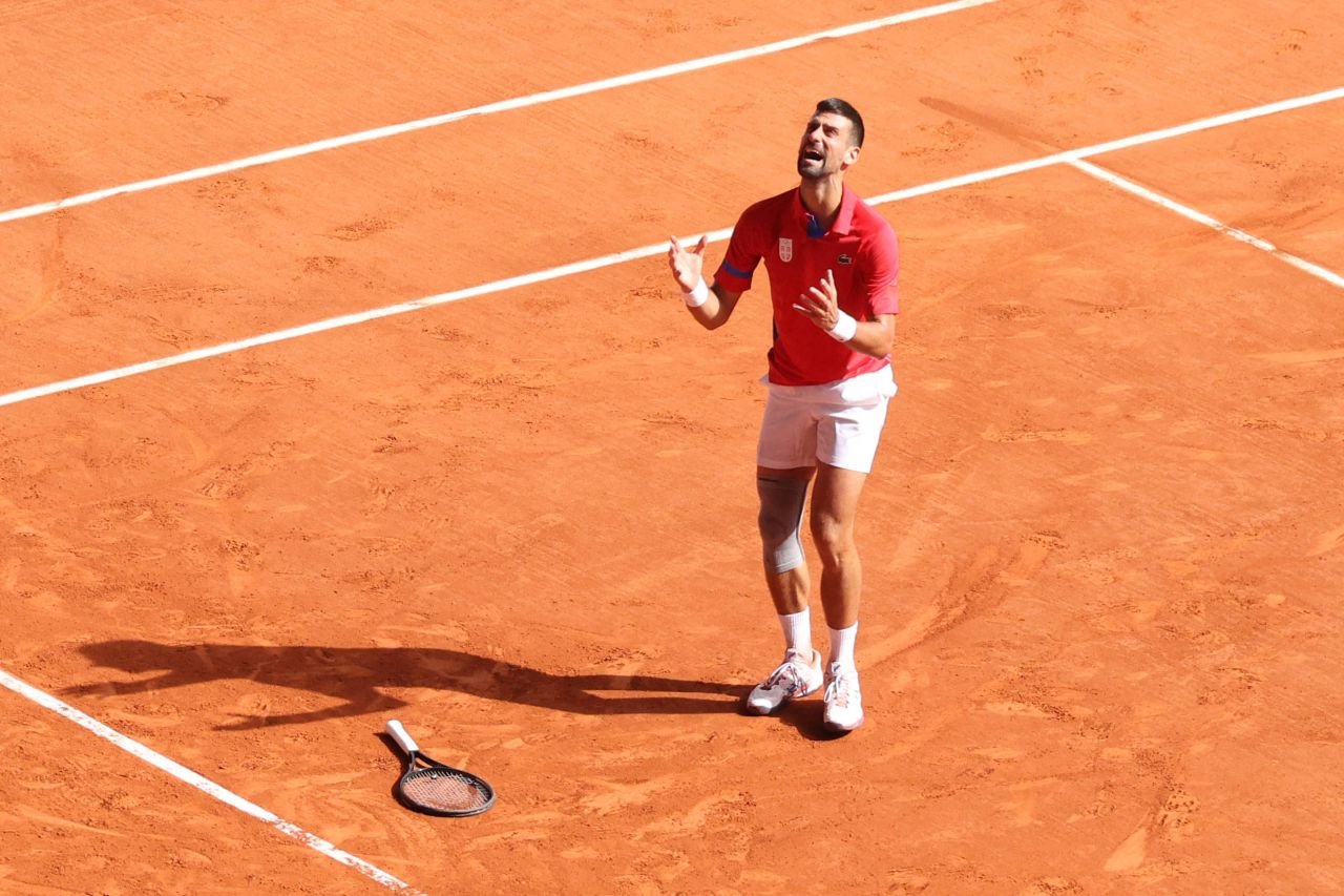 „A terminat tenisul!” Darren Cahill l-a numit pe Djokovic „cel mai bun din istorie” după succesul suprem (olimpic) al sârbului_7