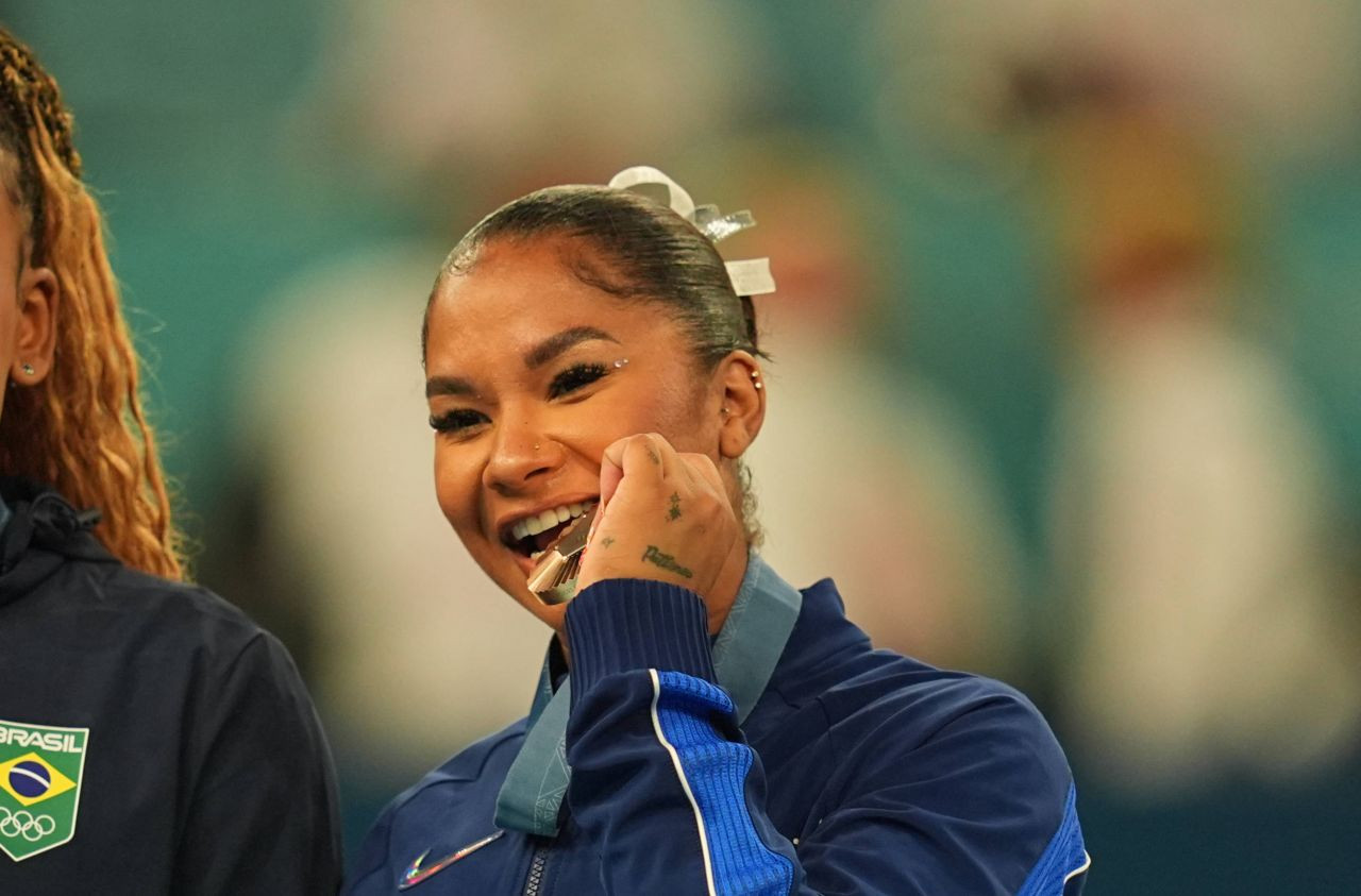 Cum a sărbătorit Jordan Chiles, după ce i-a &bdquo;furat&rdquo; bronzul Anei Maria Bărbosu