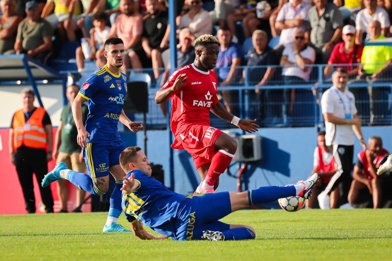 Unirea Slobozia - UTA Arad 0-1 | Mircea Rednic rupe blestemul! Prima victorie pentru arădeni din noul sezon_1
