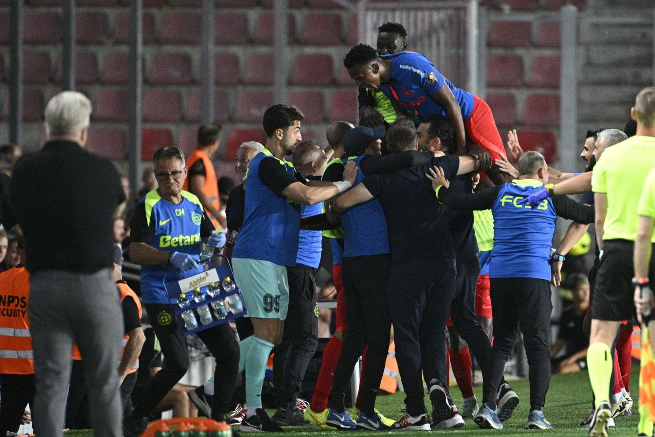 Probleme pentru FCSB! Roș-albaștrii, fără un om de bază &icirc;n returul cu Sparta Praga