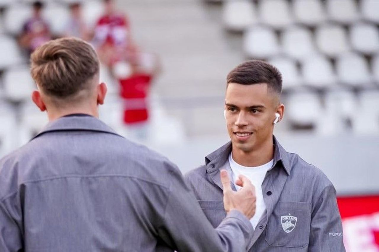 Young Dinamo.