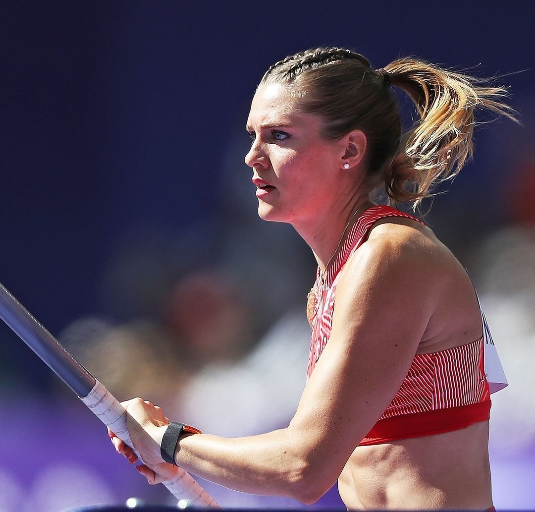 Atleta care câștigă peste 600.000 de euro pe lună de pe OnlyFans a celebrat într-un mod inedit medalia olimpică cucerită la Paris_70