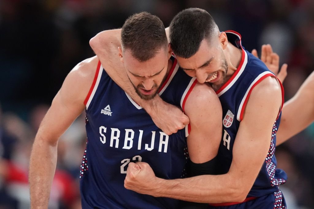Spectacol în stil american! SUA s-a calificat în finala de la baschet, după ce a fost condusă de Serbia după primele trei sferturi_3