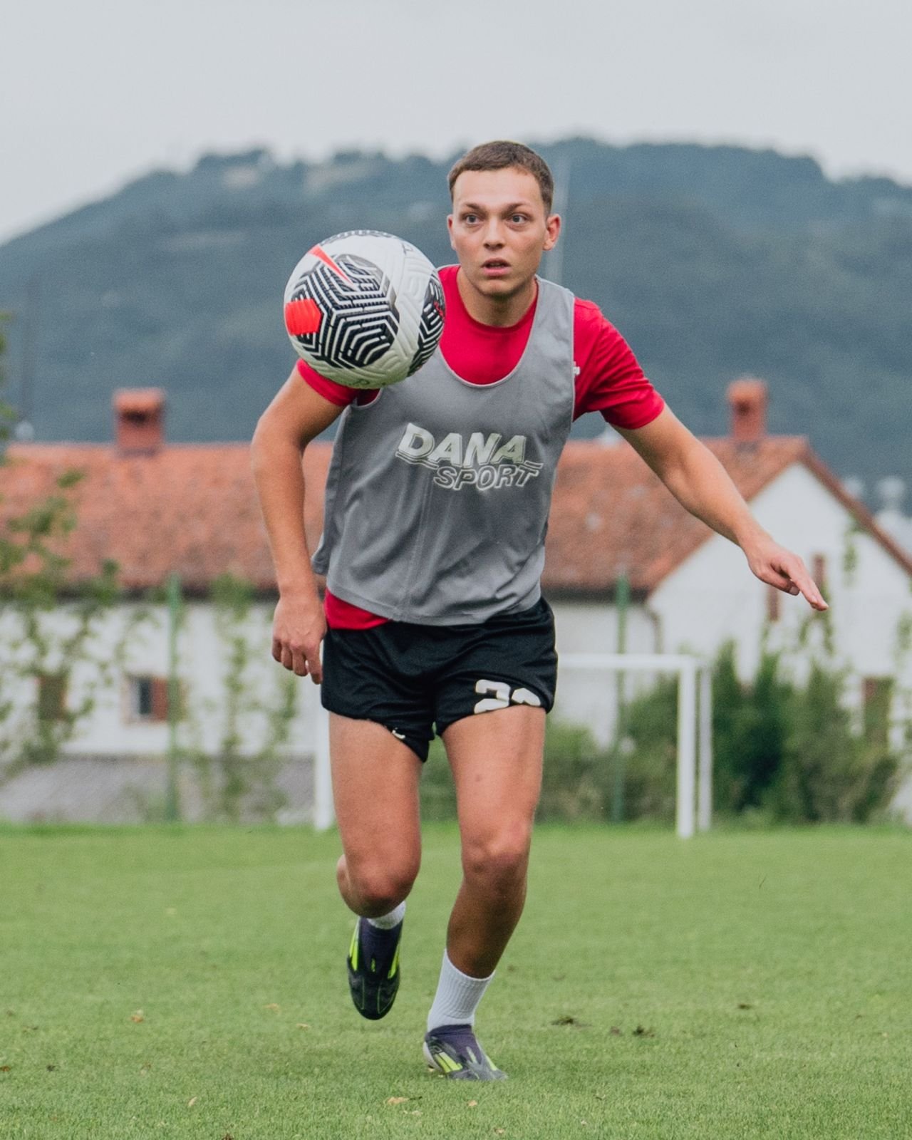 Luca Florică s-a transferat în străinătate! ”Vine de la echipa românească AS Metropolitan Estudiantes”_3