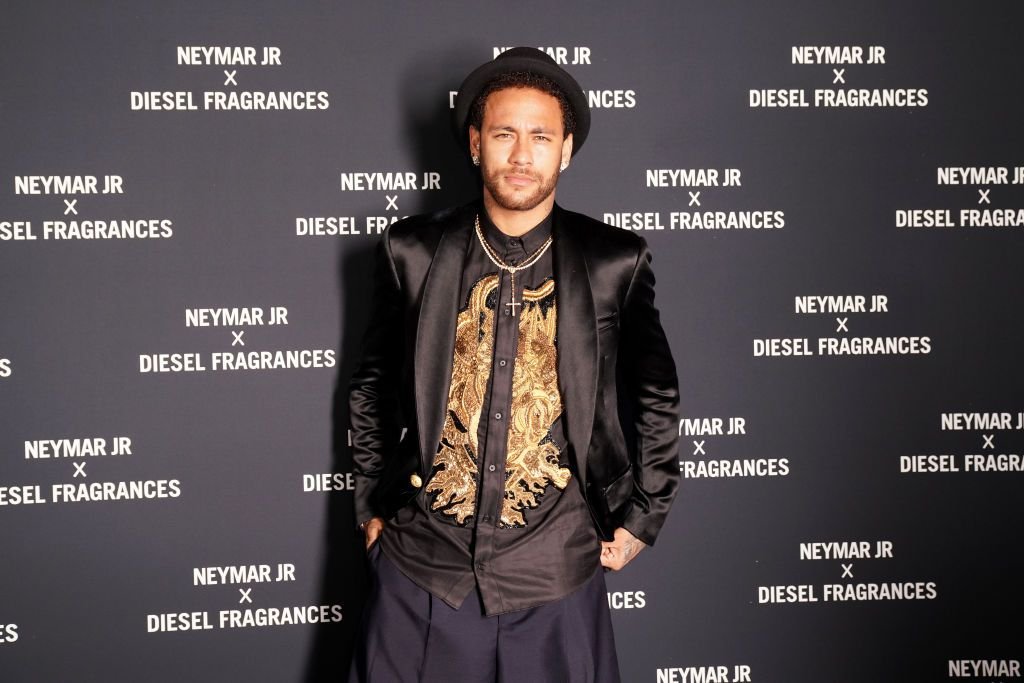 Un model din Ungaria îi cere lui Neymar să facă test de paternitate, pentru că nu și-ar fi recunoscut fetița!_3